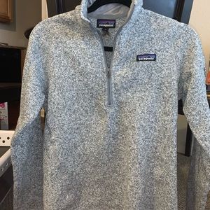 Patagonia quarter zip sweater
